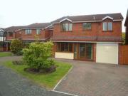 5 Bedrooms Detached house for rent in Larchmere Drive,...