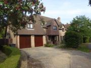 5 Bedrooms Detached house for rent in Lavenham Drive,...