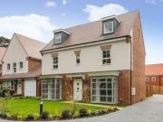 5 Bedrooms Detached house for rent in London Road,...