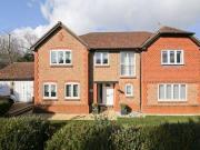 5 Bedrooms Detached house for rent in Nutfields,...