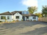 5 Bedrooms Detached house for sale in Barnsley Road,...