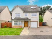 5 Bedrooms Detached house for sale in Claudius Crescent,...