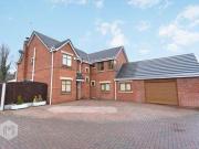 5 Bedrooms Detached house for sale in Crompton Fold,...