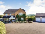 5 Bedrooms Detached house for sale in Home Farm Way,...