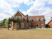 5 Bedrooms Detached house for sale in House, Dunmow...