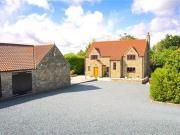 5 Bedrooms Detached house for sale in Kraig Lane,...