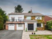 5 Bedrooms Detached house for sale in Linden Close,...