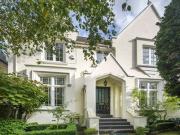5 Bedrooms Detached house for sale in Loudoun Road, St...
