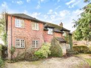 5 Bedrooms Detached house for sale in Reading Road,...