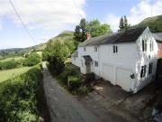 5 Bedrooms Detached house for sale in Rhiwlas, Oswestry SY10