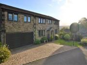 5 Bedrooms Detached house for sale in Rowley Lane, Fenay...