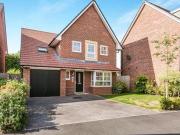5 Bedrooms Detached house for sale in Silverlea Road,...
