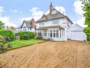 5 Bedrooms Detached house for sale in Steyning Road,...