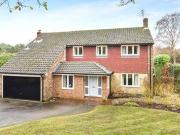 5 Bedrooms Detached house for sale in The Ridings,...