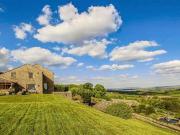 5 Bedrooms Detached house for sale in Well Head Road,...