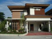 5 Bedrooms Elegant House and Lot in Cebu Banawa near...