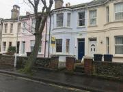 5 Bedrooms for rent in Ashdown Road, Broadwater,...