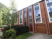 5 Bedrooms for rent in William Lunt Gardens, Chorlton,...