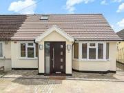5 Bedrooms for sale in Carpenders Avenue, Watford WD19