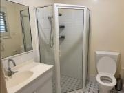 5 Bedrooms house Freshly painted