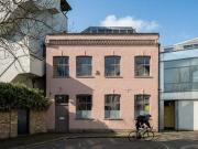 5 Bedrooms Mews house for sale in Perren Street, London NW5
