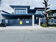 5 Bedrooms Modern Brand New Semi Furnished w/ Elevator...