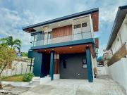 5 BEDROOMS MODERN DESIGN HOUSE AND LOT FOR SALE IN BF...
