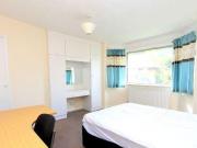 5 Bedrooms Semi detached house for rent in Ashurst Road,...