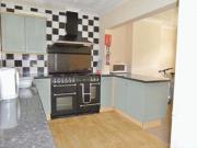 5 Bedrooms Semi detached house for rent in Chailey Road,...