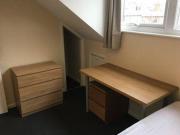 5 Bedrooms Semi detached house for rent in Clarke...