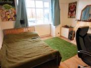 5 Bedrooms Semi detached house for rent in Hillingdon...