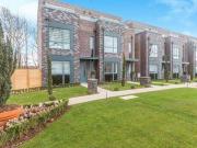 5 Bedrooms Semi detached house for rent in Kensal Drive,...