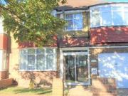 5 Bedrooms Semi detached house for rent in Stirling...