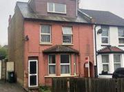 5 Bedrooms Semi detached house for sale in 139 Pinner...