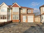 5 Bedrooms Semi detached house for sale in Kenton...