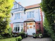 5 Bedrooms Semi detached house for sale in Manchester...