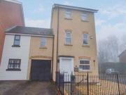 5 Bedrooms Semi detached house for sale in Millbrook...