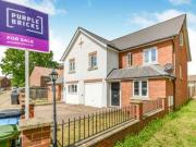 5 Bedrooms Semi detached house for sale in New Park...