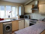 5 Bedrooms Terraced house for rent in Albion Road, 5...