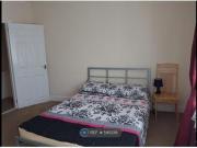 5 Bedrooms Terraced house for rent in Gillingham Road,...