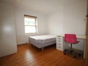 5 Bedrooms Terraced house for rent in Ringmer Road,...