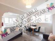 5 Bedrooms Town house for rent in Lilac Grove, Beeston,...