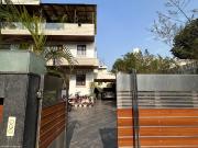 5 BHK Independent Builder Floor in Sector 8 for rent...