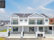 5 Bilik 2 tingkat Terrace Batu Gajah Perak