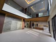 5 BR Premium Duplex Townhouse in Congressional Village...