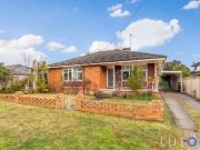 5 Broughton Place, Queanbeyan, NSW 2620