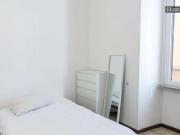 5 camere da letto, Rome Rome 00185 LS91119724 5 camere da letto, Rome Rome 00185 LS91119724