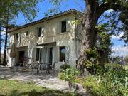 5 chambres, ARLES Provence Alpes Côte d'Azur 13200...