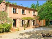 5 chambres, Gareoult Provence Alpes Côte d'Azur...