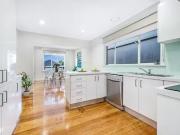 5 Christina Street, Burwood VIC 3125